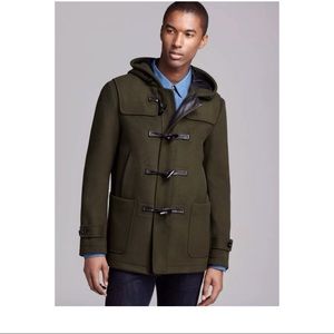 Used 2 times, men’s Elie Tahari Nicolas green wool coat